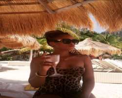 Eve has a passion for travelling, poetry, creative thinking and fearless lady who takes the risk.